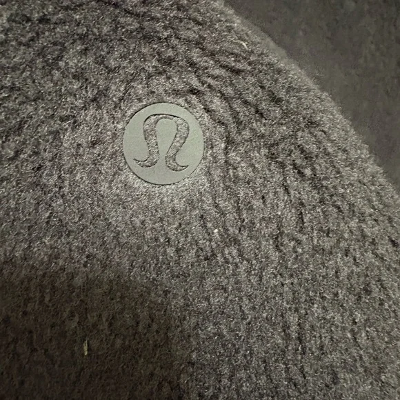 NWT Lululemon Cinch Hem Fleece Vest - Picture 3 of 5